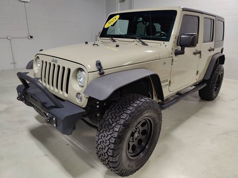 Used 2018 Jeep Wrangler Unlimited Sport S image 18