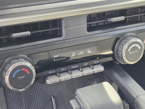 Used 2025 Toyota 4Runner SR5 RWD image 19