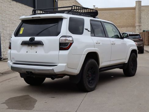 Used 2023 Toyota 4Runner TRD Off-Road Premium AWD/4WD image 3