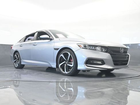 Used 2019 Honda Accord Sport image 62