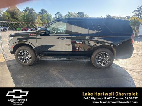 Used 2022 Chevrolet Tahoe Z71 w/ Luxury Package image 1