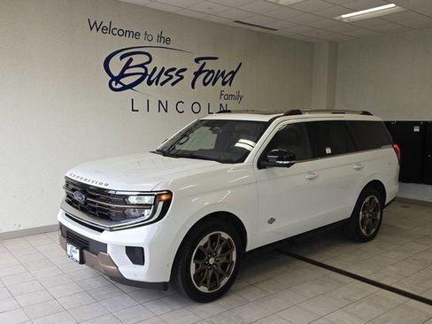 Used 2025 Ford Expedition King Ranch AWD/4WD image 1