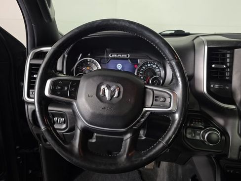 Used 2019 RAM 1500 Big Horn AWD/4WD image 13