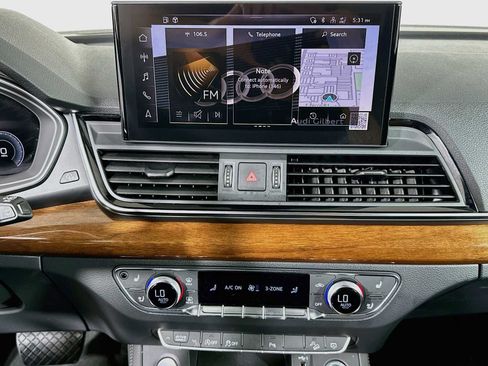 Certified 2023 Audi Q5 2.0T Premium Plus w/ Premium Plus Package AWD/4WD image 13