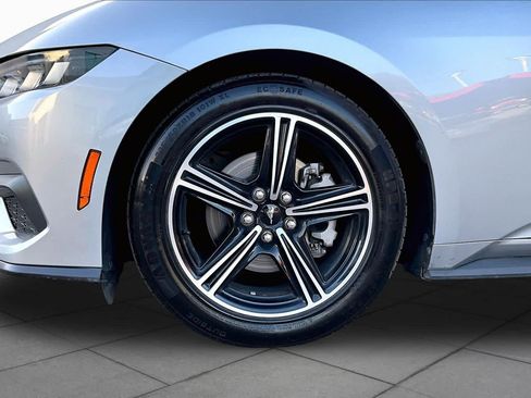 Used 2024 Ford Mustang Premium RWD image 10