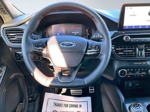 Certified 2023 Ford Escape ST-Line Select image 5