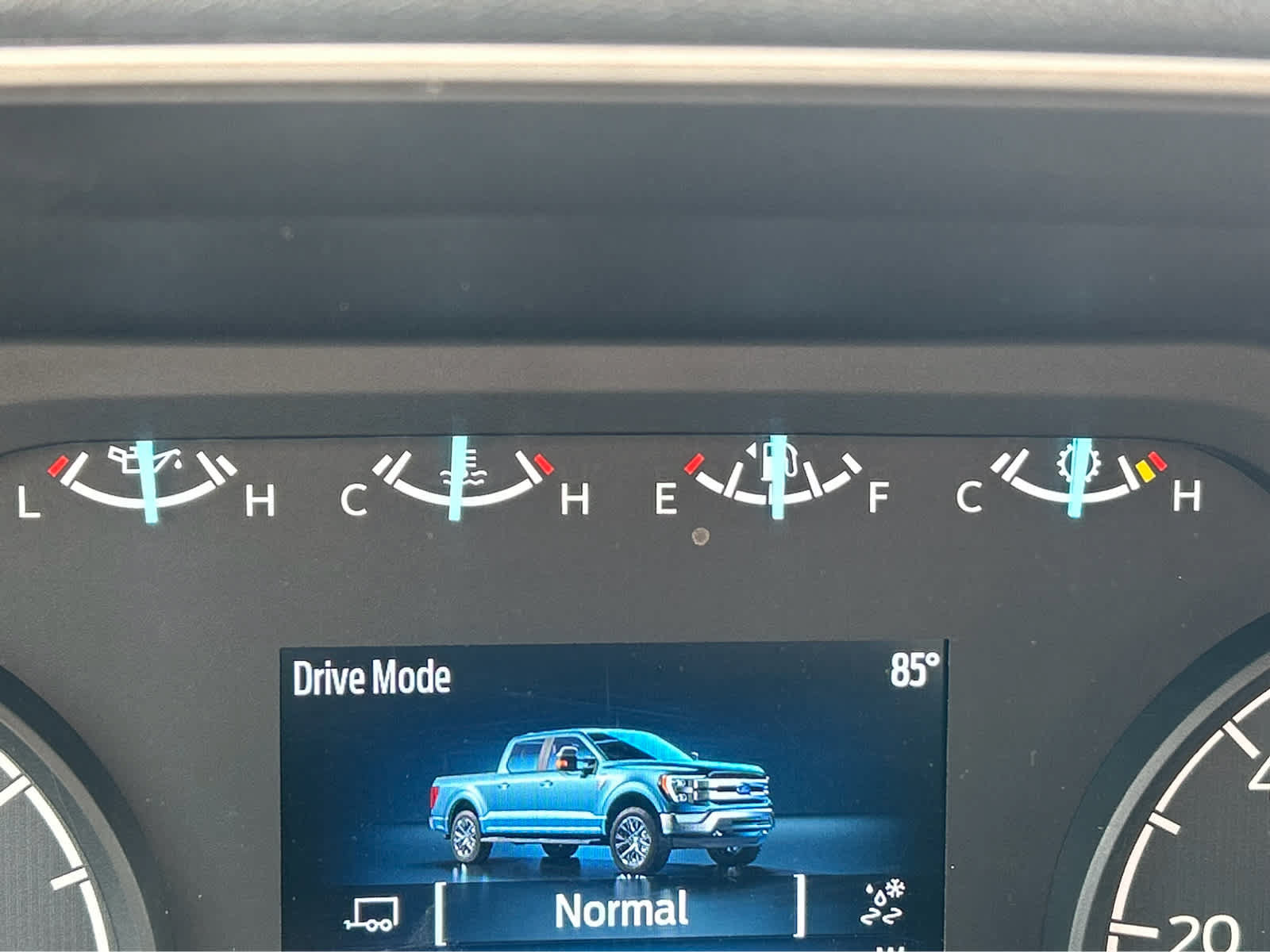 Used 2022 Ford F150 XLT AWD/4WD image 36