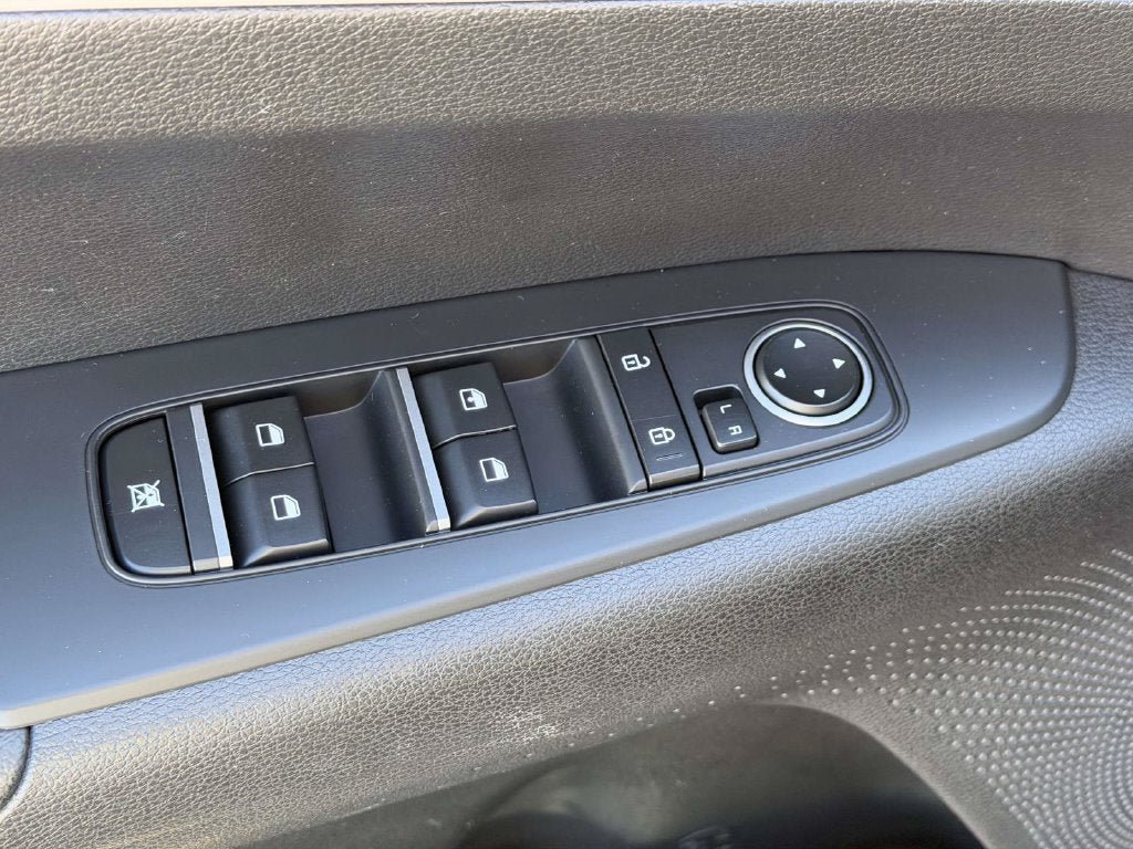 Used 2024 Kia Forte LXS FWD image 15