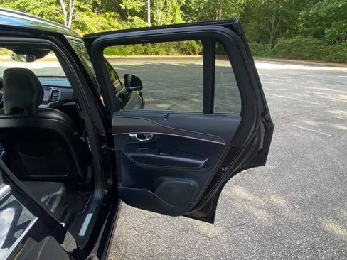 Used 2019 Volvo XC90 T5 R-Design w/ Protection Package Premier FWD image 60