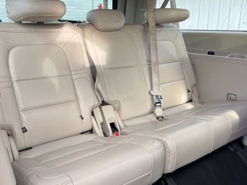 Used 2020 Lincoln Navigator L Reserve w/ Luxury Package AWD/4WD image 33
