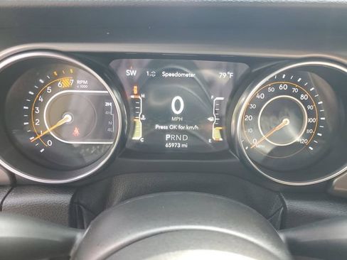 Used 2021 Jeep Wrangler Unlimited Sport AWD/4WD image 13