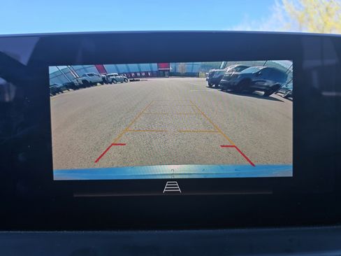 Used 2024 Buick Encore GX Avenir w/ Avenir Convenience Package AWD/4WD image 25