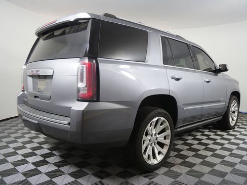 Used 2018 GMC Yukon Denali image 3