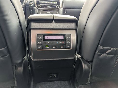 Certified 2023 Lexus GX 460 Premium w/ Premium Package AWD/4WD image 20