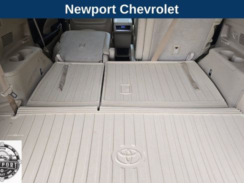 Used 2017 Toyota Highlander Limited w/ Protection Package #3 image 17