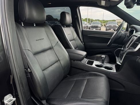 Used 2014 Jeep Grand Cherokee Summit image 28
