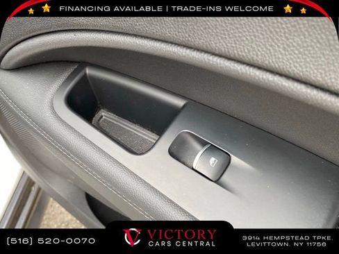 Used 2023 Alfa Romeo Stelvio Ti image 21