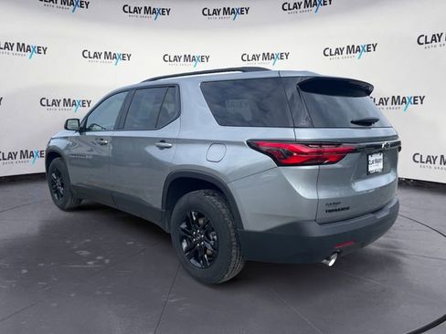 Used 2023 Chevrolet Traverse LS w/ Midnight/Sport Edition FWD image 3