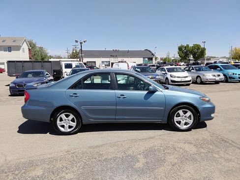 Used 2003 Toyota Camry V6 image 4