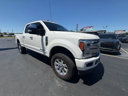 Used 2019 Ford F350 Platinum w/ Platinum Ultimate Package AWD/4WD image 1