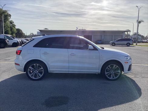 Used 2018 Audi Q3 2.0T Premium w/ Convenience Package image 4