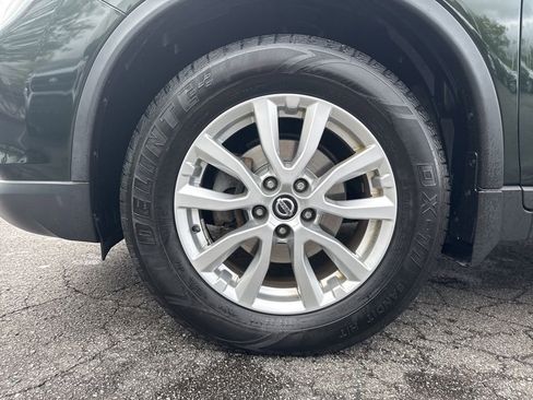 Used 2020 Nissan Rogue SV AWD/4WD image 46