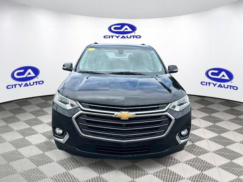 Used 2019 Chevrolet Traverse LT FWD image 11