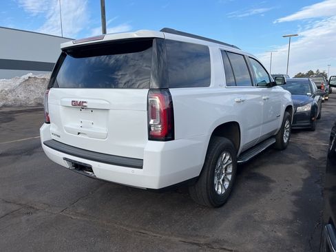 Used 2020 GMC Yukon SLT image 2