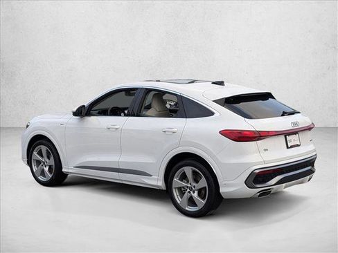 New 2025 Audi Q5 Prestige image 7