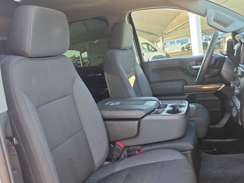 Used 2019 Chevrolet Silverado 1500 RST w/ Max Trailering Package RWD image 18