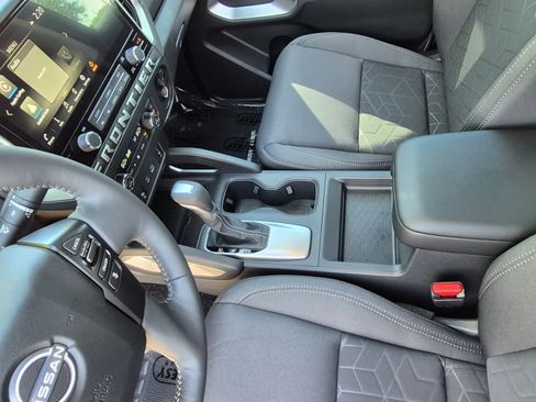 New 2026 Nissan Frontier SV w/ SV Convenience Package RWD image 21