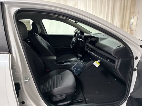 New 2025 Kia K4 EX FWD image 12