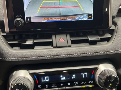 Used 2025 Toyota RAV4 XLE w/ Convenience Package AWD/4WD image 15