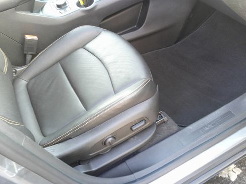 Used 2021 GMC Terrain SLT w/ Infotainment Package II image 25