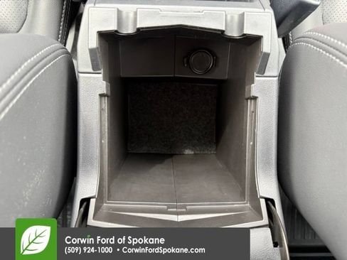 Used 2023 Subaru Forester Limited AWD/4WD image 32