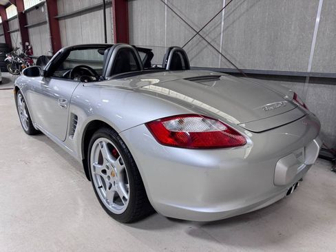 Used 2006 Porsche Boxster S RWD image 9
