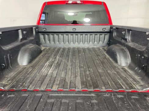 Certified 2018 Chevrolet Silverado 1500 LT w/ LT Eassist Package AWD/4WD image 16