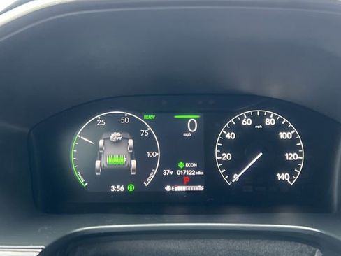 Certified 2024 Honda CR-V Sport-L image 32