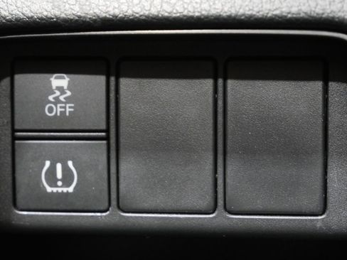Used 2019 Honda CR-V LX image 14