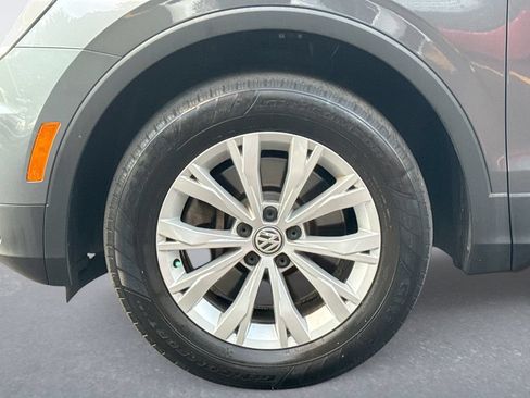 Used 2019 Volkswagen Tiguan S w/ Driver Assistance Package FWD image 18