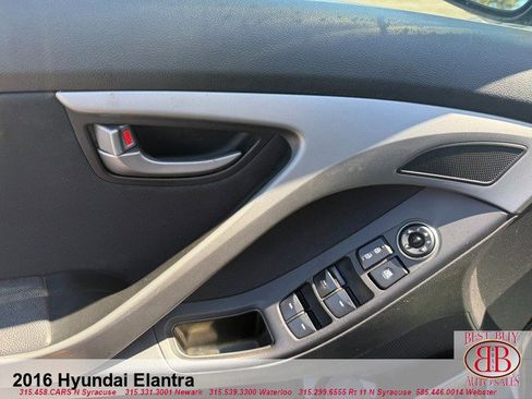 Used 2016 Hyundai Elantra Value Edition FWD image 28