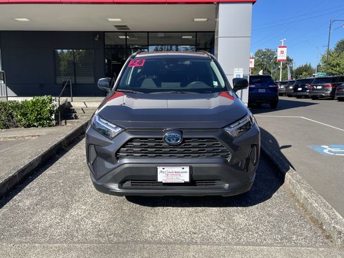 Certified 2024 Toyota RAV4 LE AWD/4WD image 2