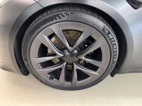 Used 2022 Tesla Model S Standard Range AWD/4WD image 22