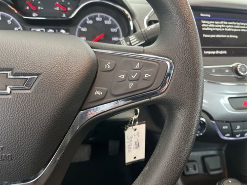 Used 2019 Chevrolet Cruze LT w/ RS Package image 8