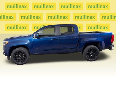 Used 2020 Chevrolet Colorado LT w/ Colorado RST Special Edition image 12