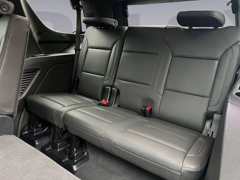 Certified 2025 Chevrolet Tahoe Z71 image 16