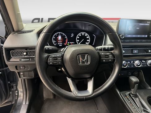 Used 2024 Honda Civic EX-L image 12