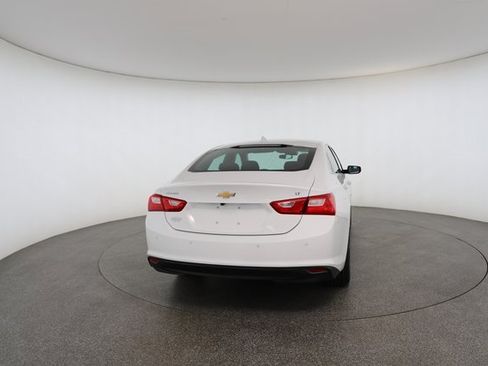 Used 2024 Chevrolet Malibu LT image 15