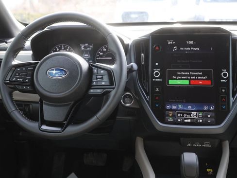 Used 2025 Subaru Forester Premium image 21