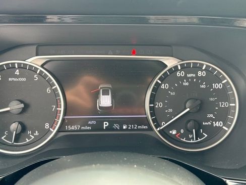 Used 2024 Nissan Pathfinder Rock Creek AWD/4WD image 42